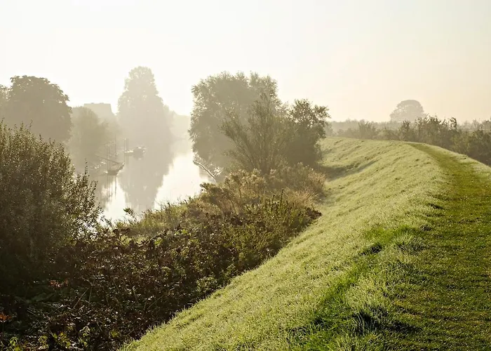 Kirschpfad Zur Luehe * Grünendeich